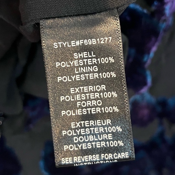 NWT - Anthropologie Adelyn Rae Floral Velvet Burnout Long Sleeve Romper - XS - Picture 15 of 15